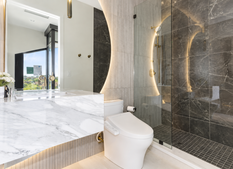 Doorless Shower
